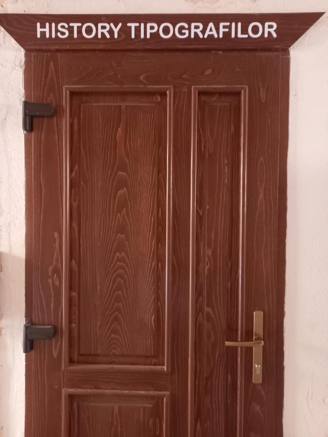 History Apartments Cetatii Сибиу Екстериор снимка