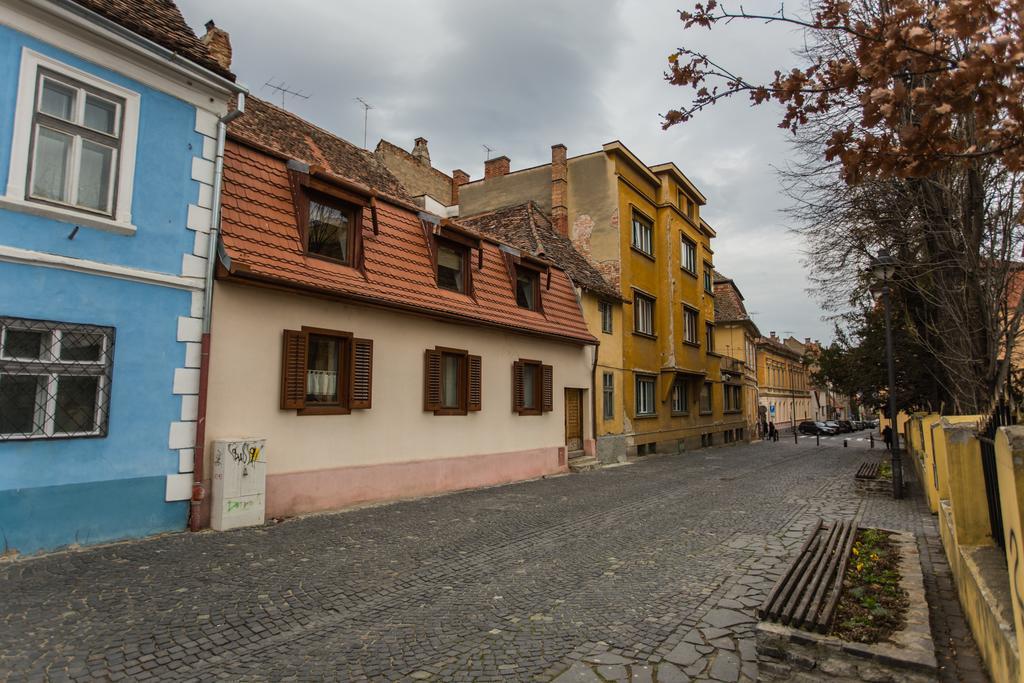History Apartments Cetatii Сибиу Екстериор снимка