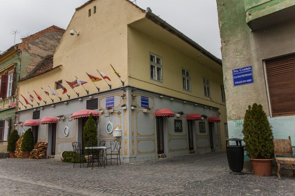 History Apartments Cetatii Сибиу Екстериор снимка